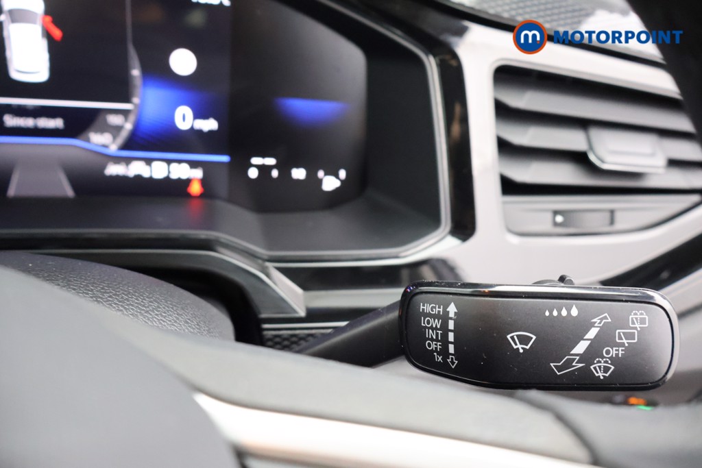 Volkswagen Polo Life Manual Petrol Hatchback - Stock Number (1681235) - 6th supplementary image