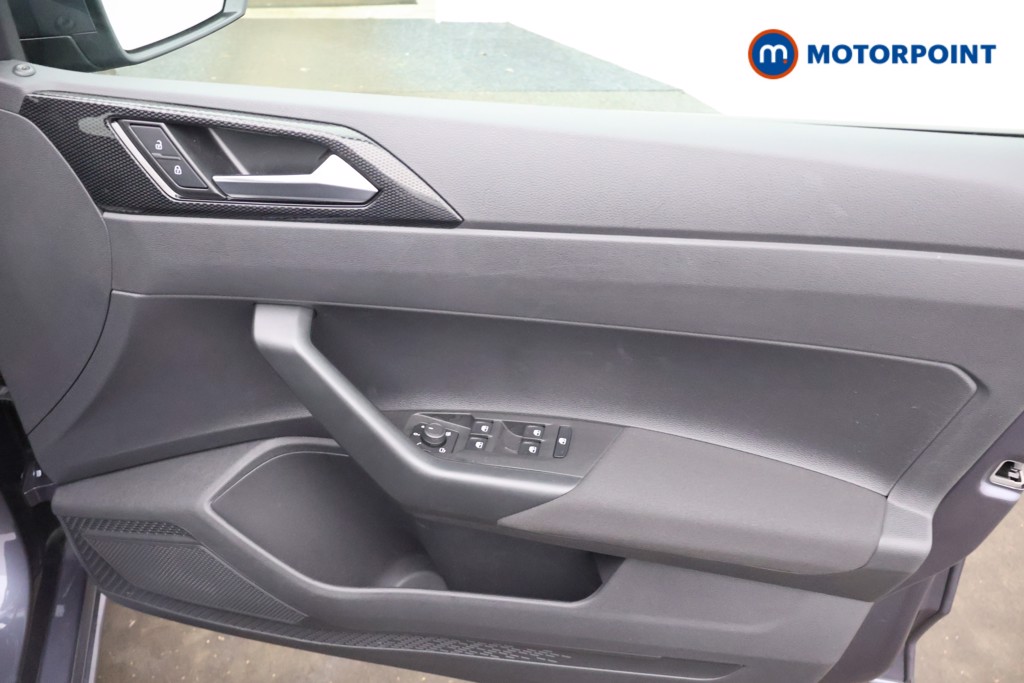 Volkswagen Polo Life Manual Petrol Hatchback - Stock Number (1681235) - 12th supplementary image