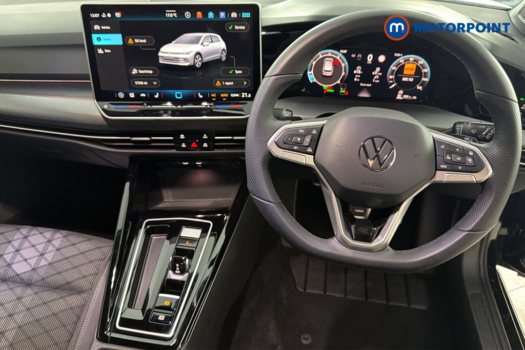Volkswagen Golf Black Edition Automatic Petrol Hatchback - Stock Number (1681262) - 1st supplementary image