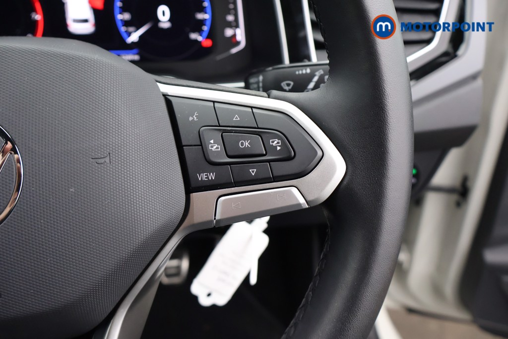 Volkswagen Polo R-Line Manual Petrol Hatchback - Stock Number (1681445) - 7th supplementary image