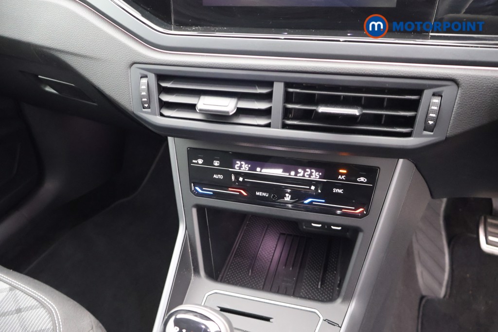 Volkswagen Polo R-Line Manual Petrol Hatchback - Stock Number (1681445) - 12th supplementary image