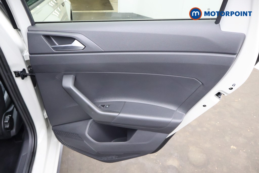 Volkswagen Polo R-Line Manual Petrol Hatchback - Stock Number (1681445) - 23rd supplementary image