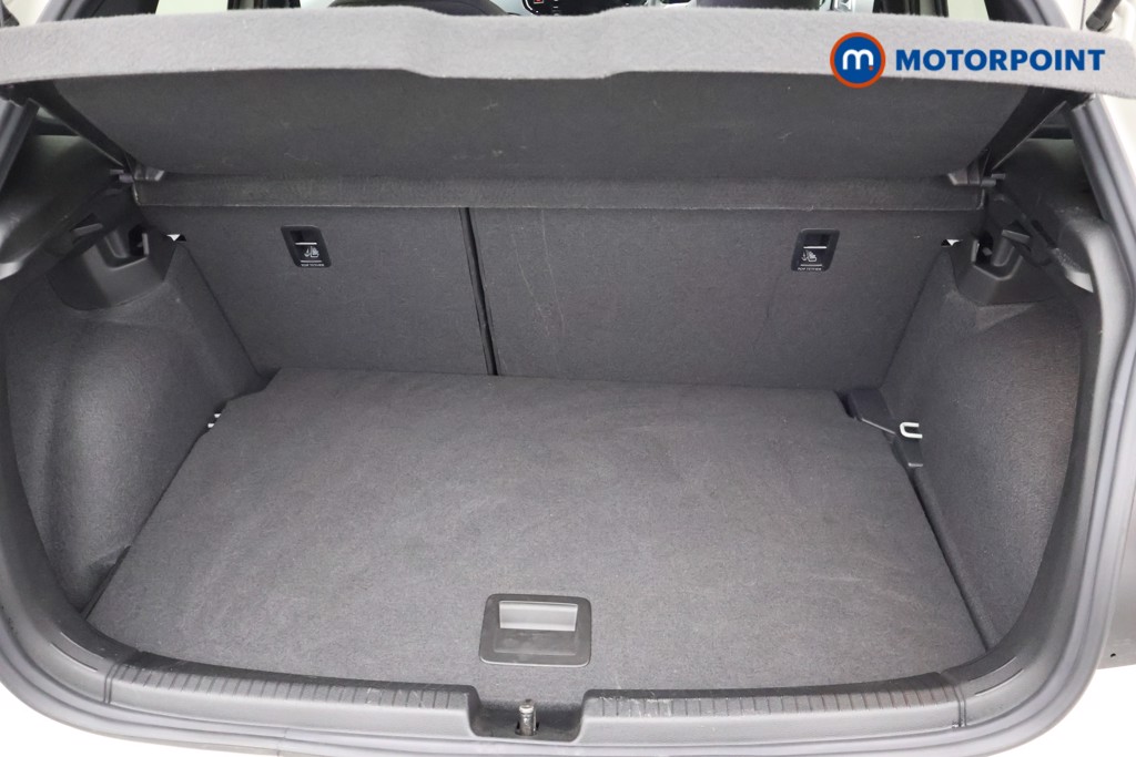 Volkswagen Polo R-Line Manual Petrol Hatchback - Stock Number (1681445) - 26th supplementary image