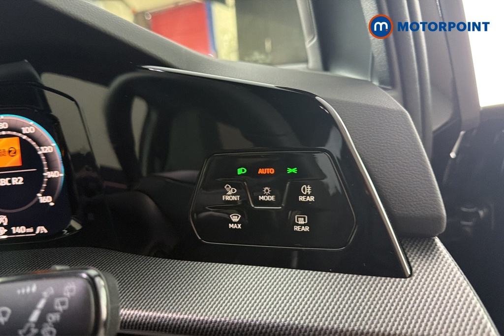 Volkswagen Golf Black Edition Automatic Petrol Hatchback - Stock Number (1681446) - 9th supplementary image