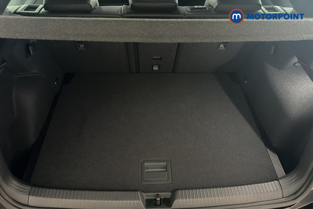 Volkswagen Golf Black Edition Automatic Petrol Hatchback - Stock Number (1681446) - 45th supplementary image