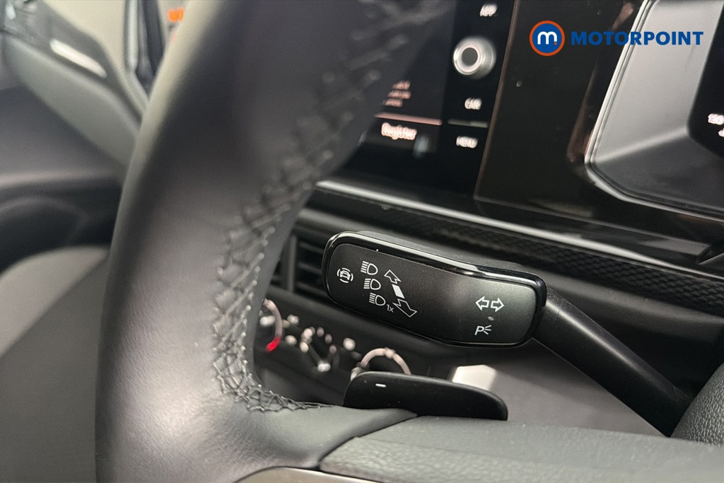 Volkswagen Polo Match Automatic Petrol Hatchback - Stock Number (1681620) - 5th supplementary image