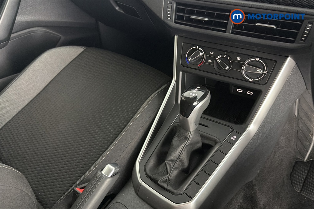 Volkswagen Polo Match Automatic Petrol Hatchback - Stock Number (1681620) - 15th supplementary image