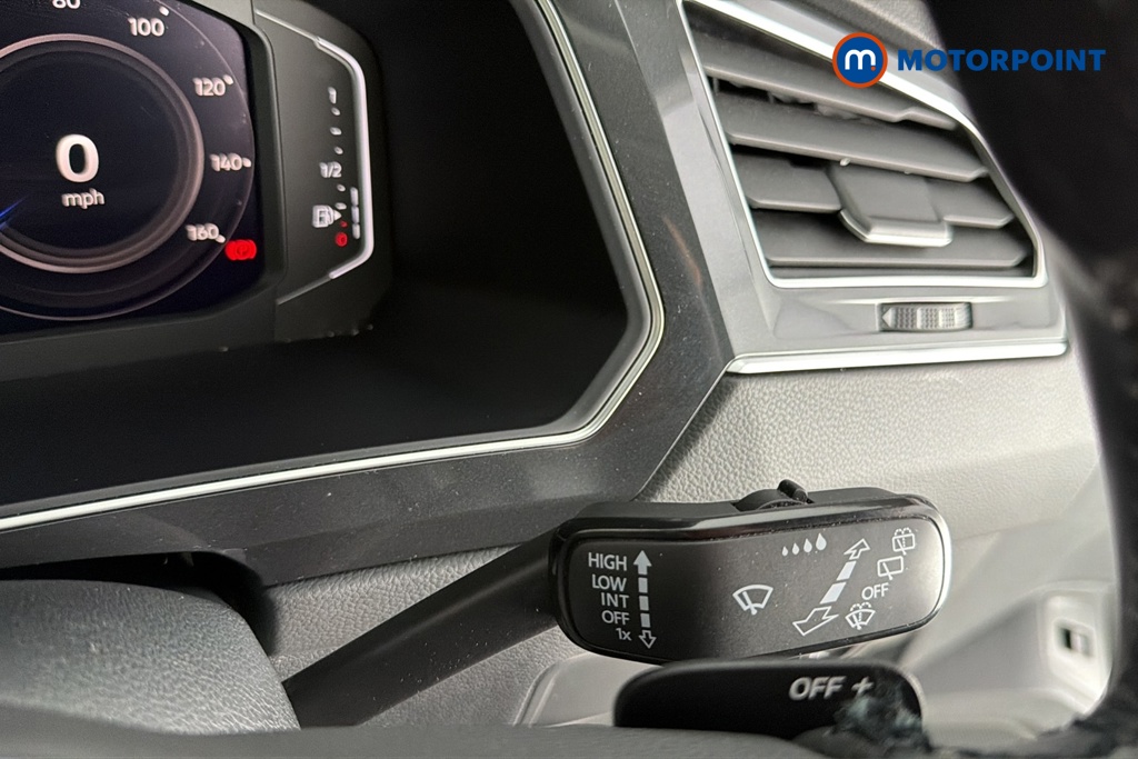 Volkswagen Tiguan Elegance Automatic Petrol SUV - Stock Number (1681687) - 6th supplementary image