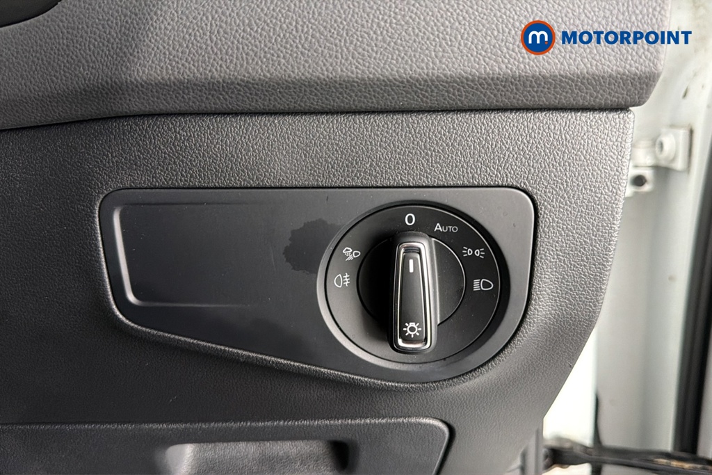 Volkswagen Tiguan Elegance Automatic Petrol SUV - Stock Number (1681687) - 11th supplementary image