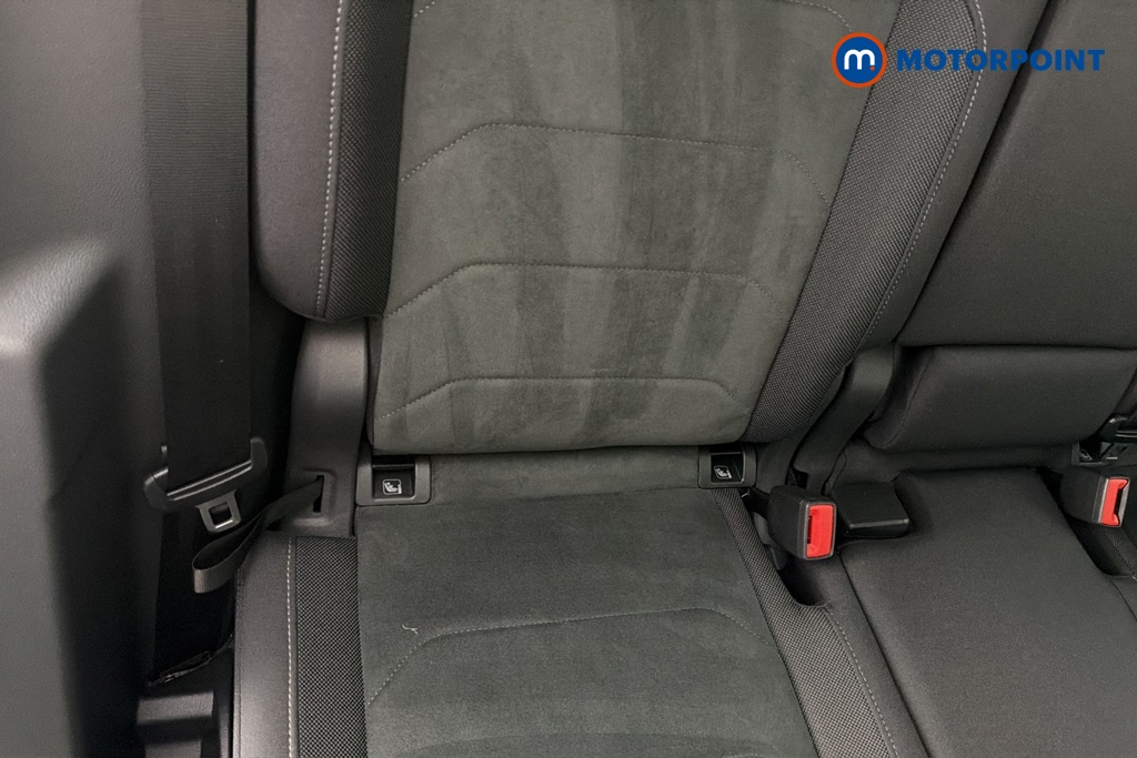 Volkswagen Tiguan Elegance Automatic Petrol SUV - Stock Number (1681687) - 27th supplementary image