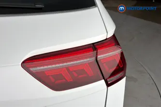 Volkswagen Tiguan Elegance Automatic Petrol SUV - Stock Number (1681687) - 36th supplementary image