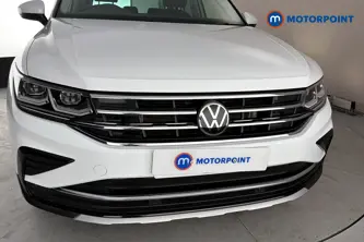 Volkswagen Tiguan Elegance Automatic Petrol SUV - Stock Number (1681687) - 43rd supplementary image