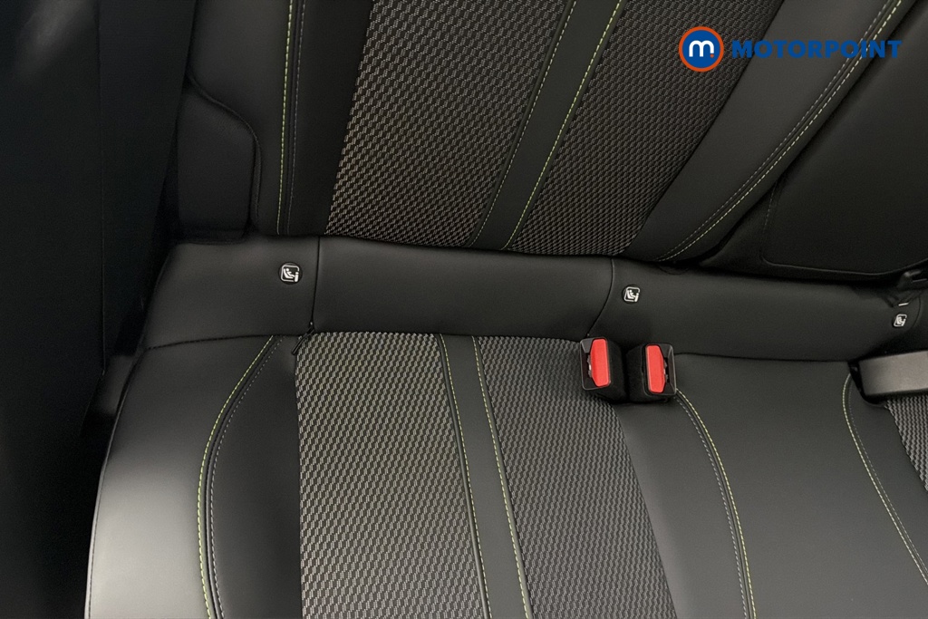 Peugeot 2008 GT Automatic Petrol SUV - Stock Number (1681986) - 27th supplementary image