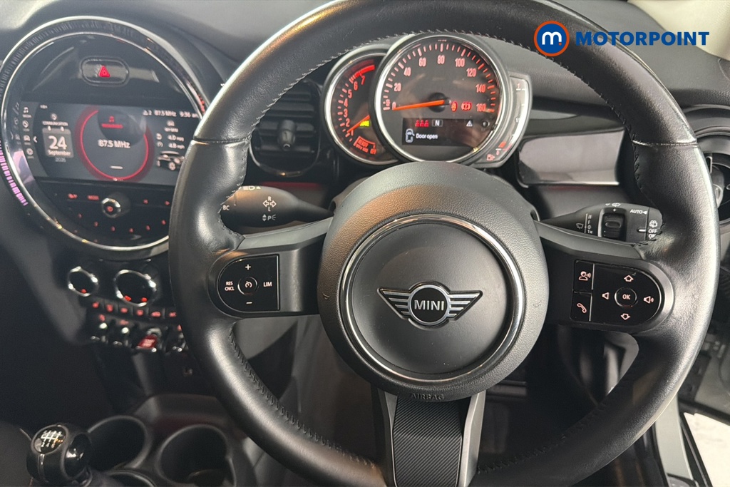 Mini Hatchback Cooper Classic Manual Petrol Hatchback - Stock Number (1682290) - 2nd supplementary image