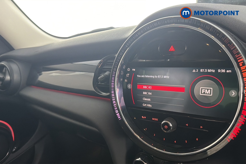 Mini Hatchback Cooper Classic Manual Petrol Hatchback - Stock Number (1682290) - 8th supplementary image