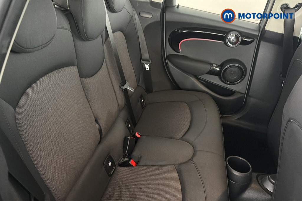Mini Hatchback Cooper Classic Manual Petrol Hatchback - Stock Number (1682290) - 25th supplementary image