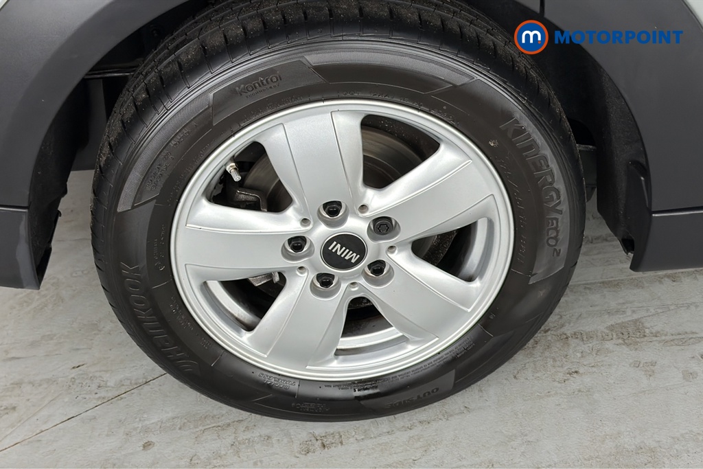 Mini Hatchback Cooper Classic Manual Petrol Hatchback - Stock Number (1682290) - 46th supplementary image