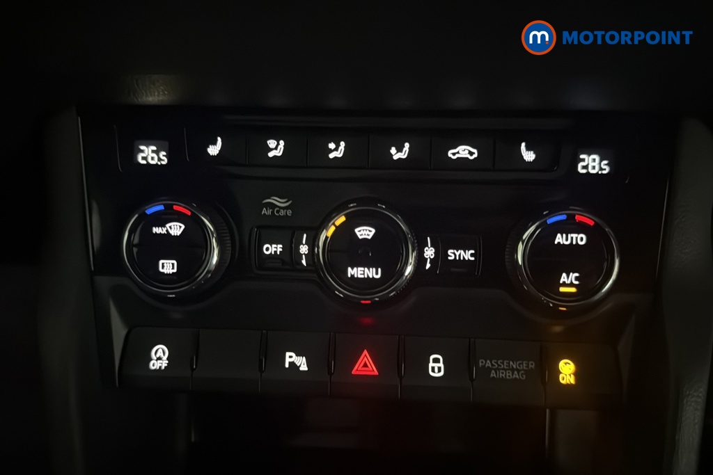 Skoda Karoq Sportline Edition Automatic Petrol SUV - Stock Number (1682557) - 12th supplementary image