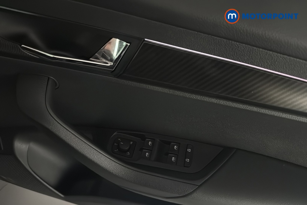 Skoda Karoq Sportline Edition Automatic Petrol SUV - Stock Number (1682557) - 19th supplementary image