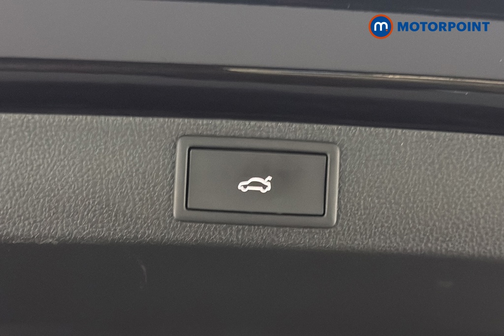 Skoda Karoq Sportline Edition Automatic Petrol SUV - Stock Number (1682557) - 35th supplementary image