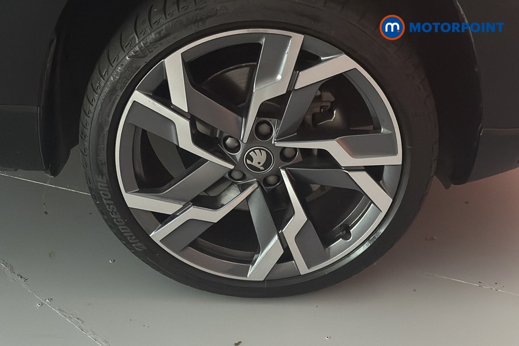 Skoda Karoq Sportline Edition Automatic Petrol SUV - Stock Number (1682557) - 47th supplementary image