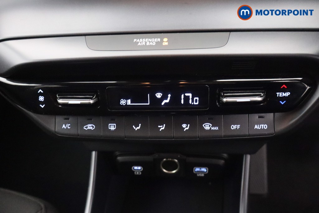 Hyundai I20 Premium Automatic Petrol Hatchback - Stock Number (1682563) - 19th supplementary image