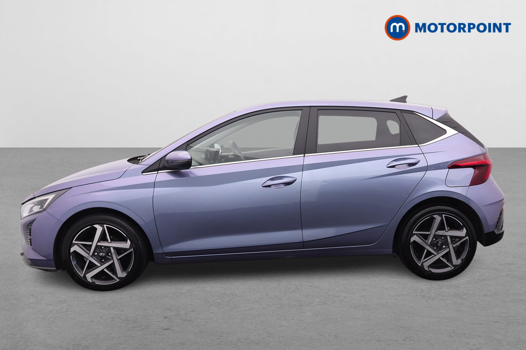 Hyundai I20 Premium Automatic Petrol Hatchback - Stock Number (1682563) - Passenger side