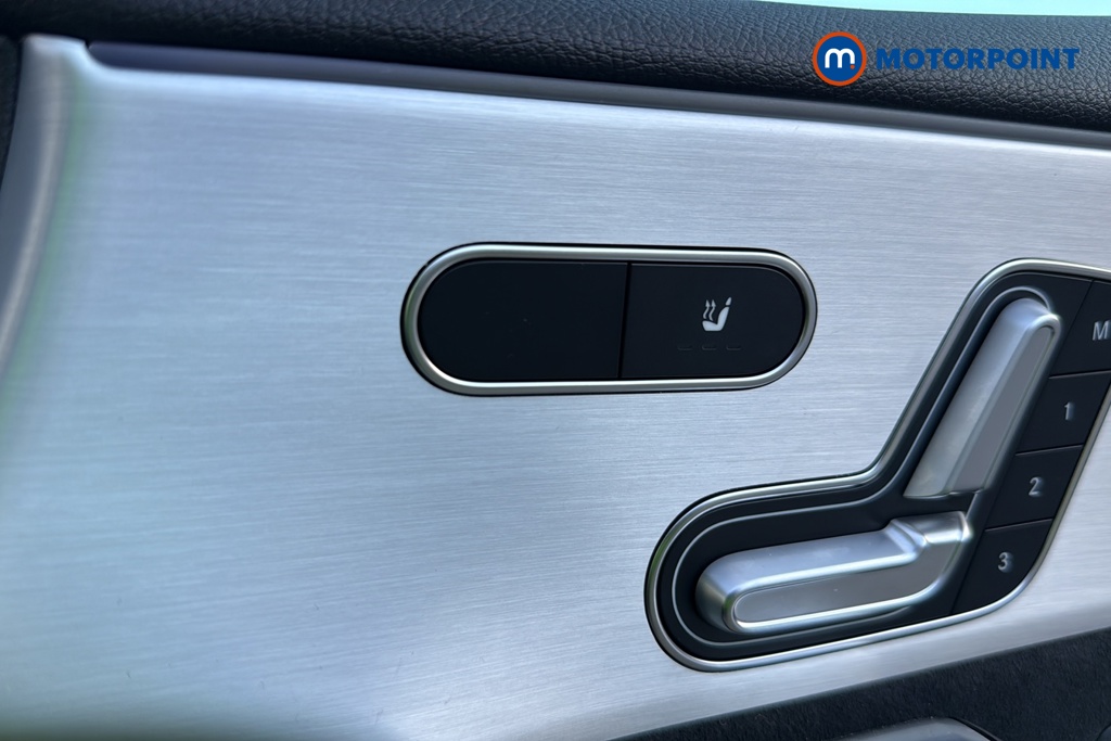 Mercedes-Benz A Class Amg Line Automatic Diesel Hatchback - Stock Number (1682629) - 14th supplementary image