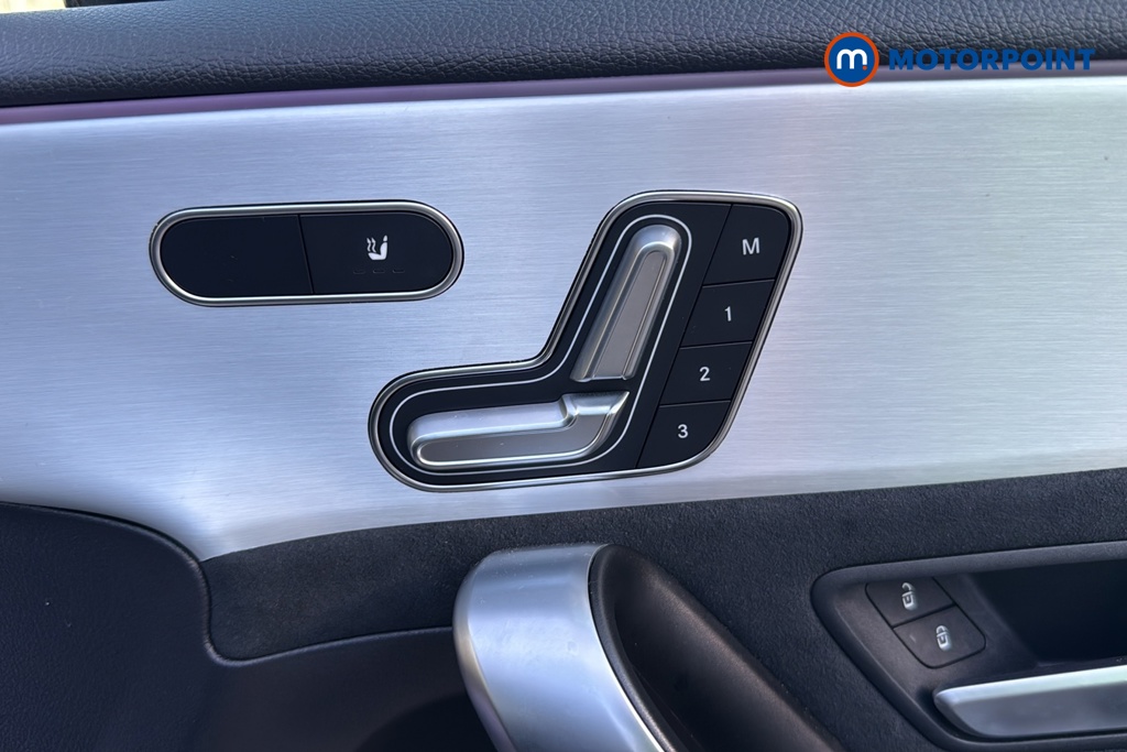Mercedes-Benz A Class Amg Line Automatic Diesel Hatchback - Stock Number (1682629) - 23rd supplementary image