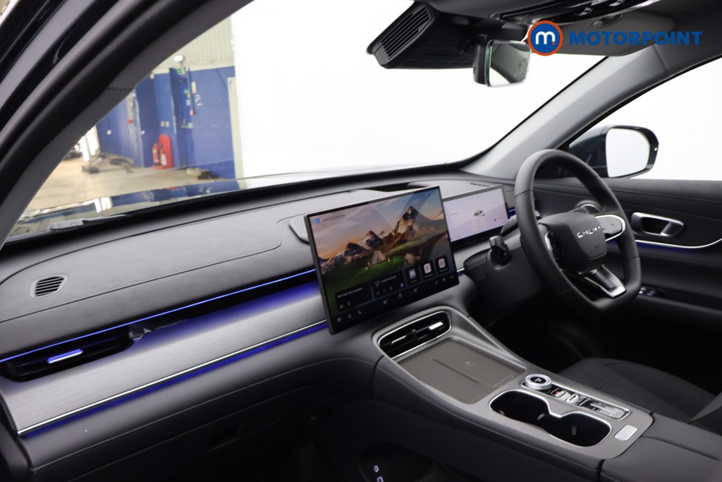 Chery Tiggo 8 Summit Automatic Petrol Plug-In Hybrid SUV - Stock Number (1682727) - 25th supplementary image