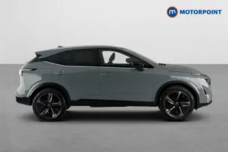 Nissan Qashqai Tekna Automatic Petrol SUV - Stock Number (1682974) - Passenger side