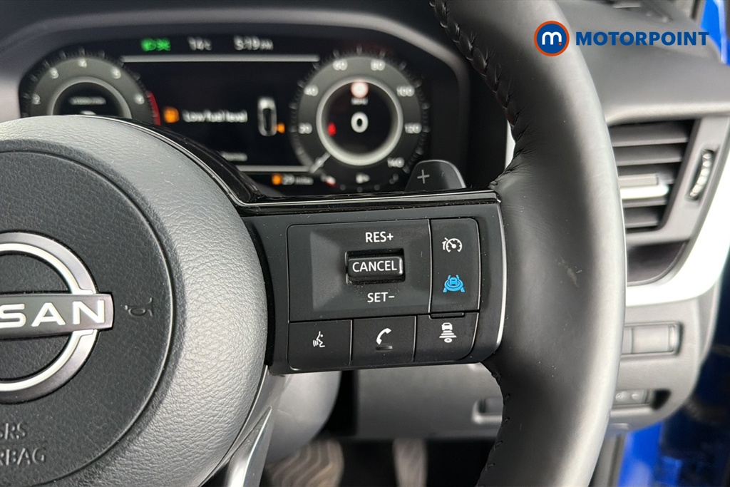 Nissan Qashqai Tekna Automatic Petrol SUV - Stock Number (1682978) - 3rd supplementary image