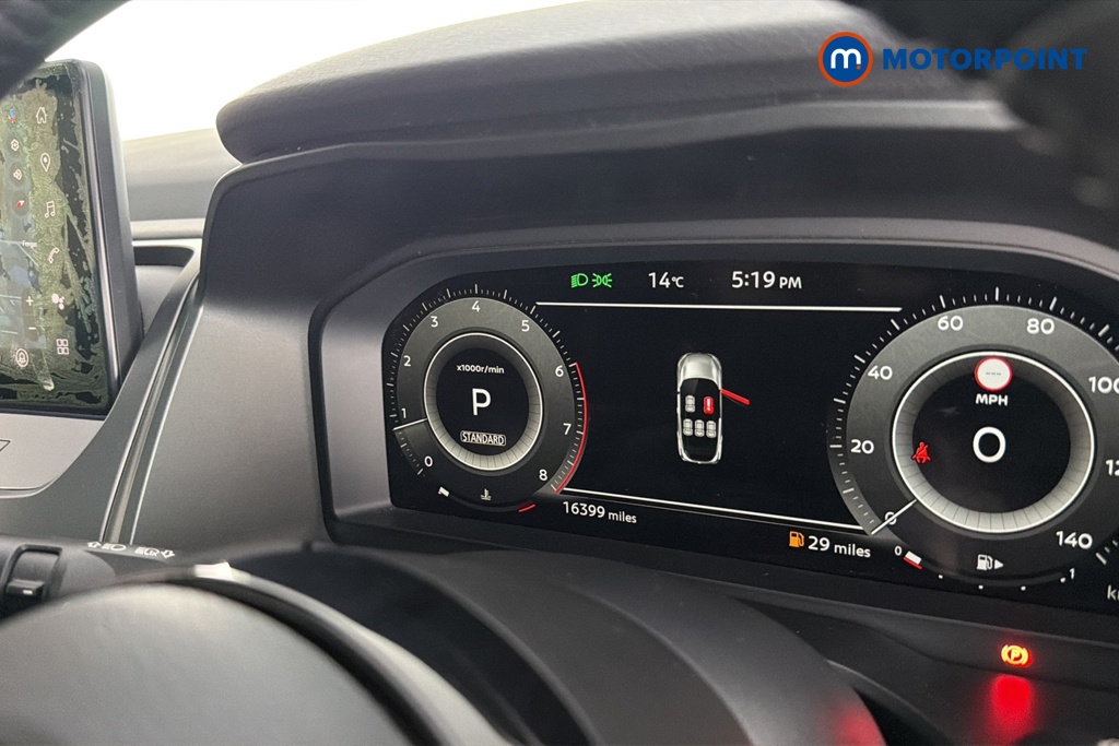 Nissan Qashqai Tekna Automatic Petrol SUV - Stock Number (1682978) - 7th supplementary image