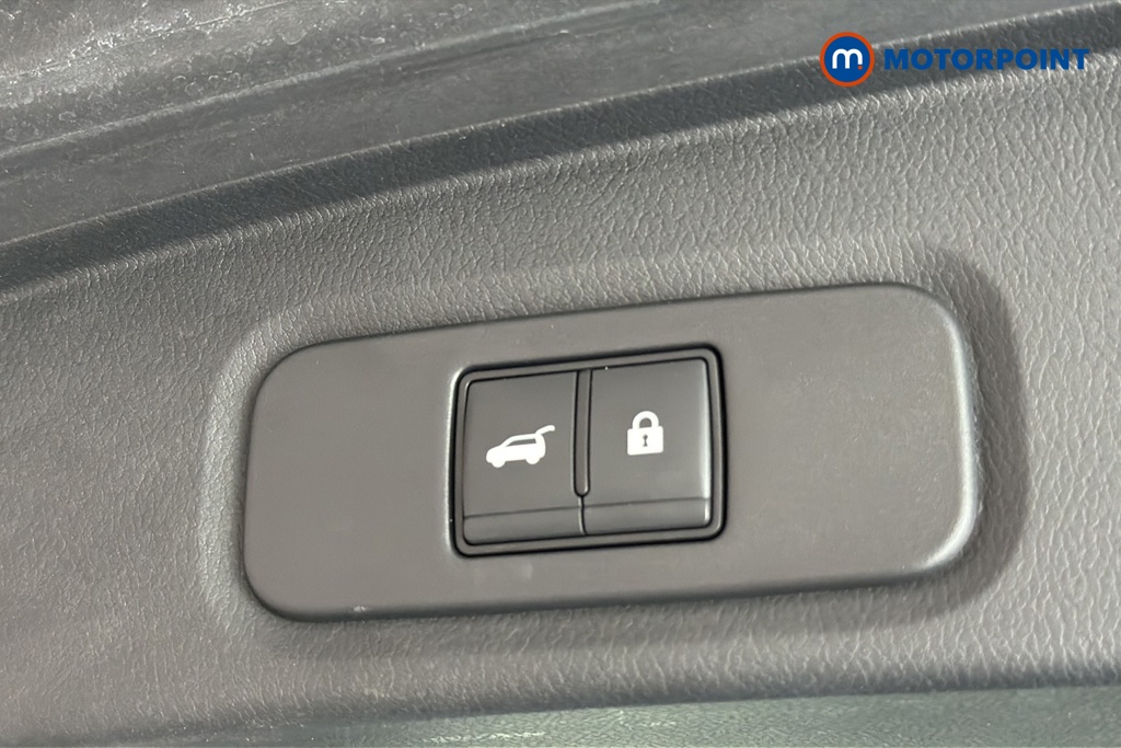 Nissan Qashqai Tekna Automatic Petrol SUV - Stock Number (1682978) - 35th supplementary image