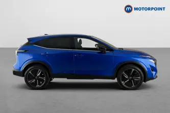 Nissan Qashqai Tekna Automatic Petrol SUV - Stock Number (1682978) - Passenger side