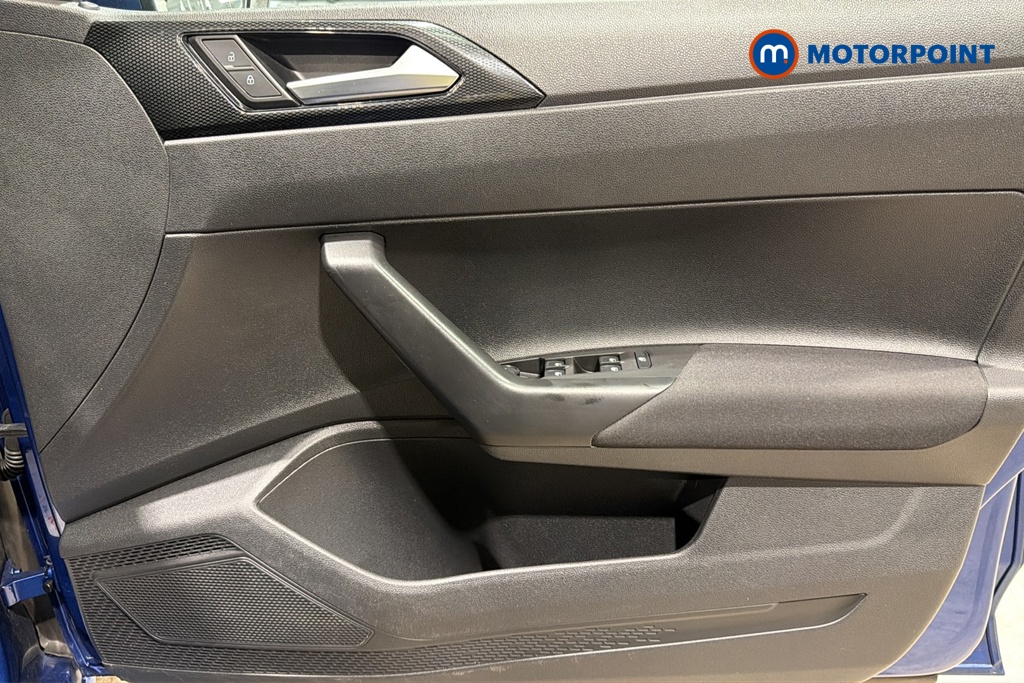 Volkswagen Polo Life Automatic Petrol Hatchback - Stock Number (1682991) - 18th supplementary image