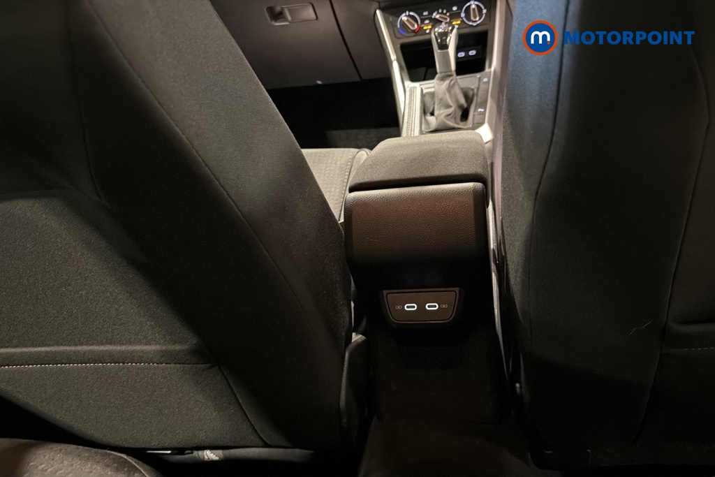 Volkswagen Polo Life Automatic Petrol Hatchback - Stock Number (1682991) - 28th supplementary image