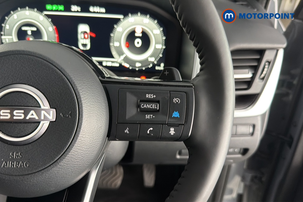 Nissan Qashqai Tekna Automatic Petrol SUV - Stock Number (1683009) - 3rd supplementary image