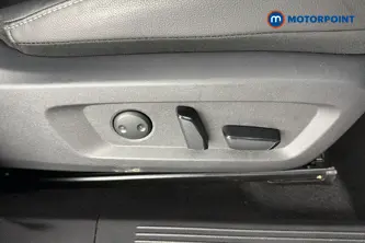 Nissan Qashqai Tekna Automatic Petrol SUV - Stock Number (1683009) - 23rd supplementary image