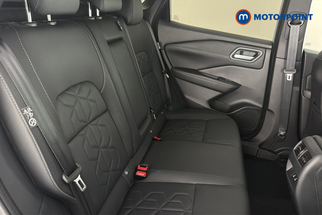 Nissan Qashqai Tekna Automatic Petrol SUV - Stock Number (1683009) - 25th supplementary image