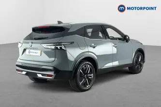 Nissan Qashqai Tekna Automatic Petrol SUV - Stock Number (1683009) - Passenger side rear corner