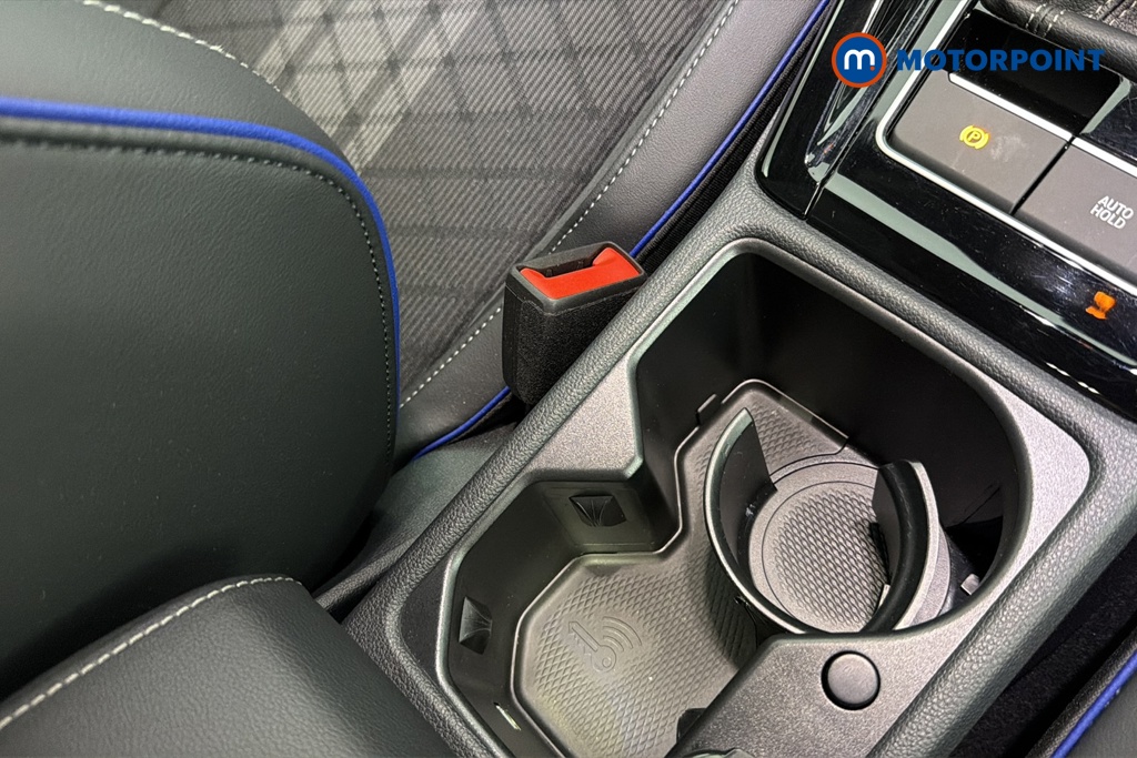 Volkswagen Golf Black Edition Manual Petrol Hatchback - Stock Number (1683475) - 16th supplementary image