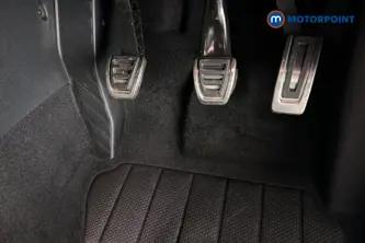 Volkswagen Golf Black Edition Manual Petrol Hatchback - Stock Number (1683475) - 24th supplementary image
