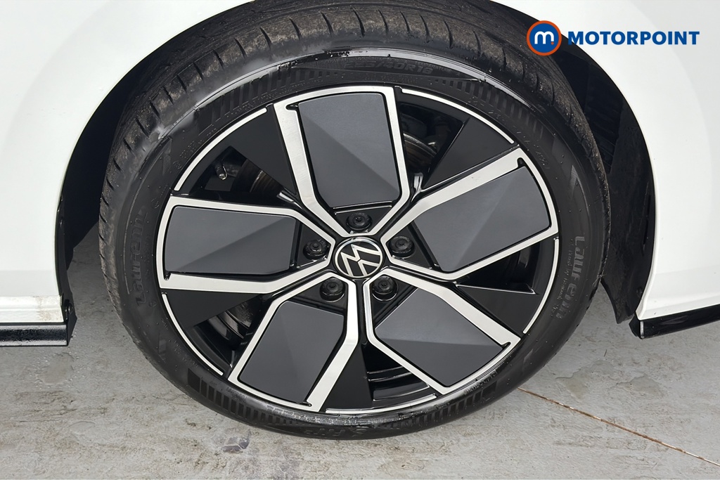 Volkswagen Golf Black Edition Manual Petrol Hatchback - Stock Number (1683475) - 47th supplementary image