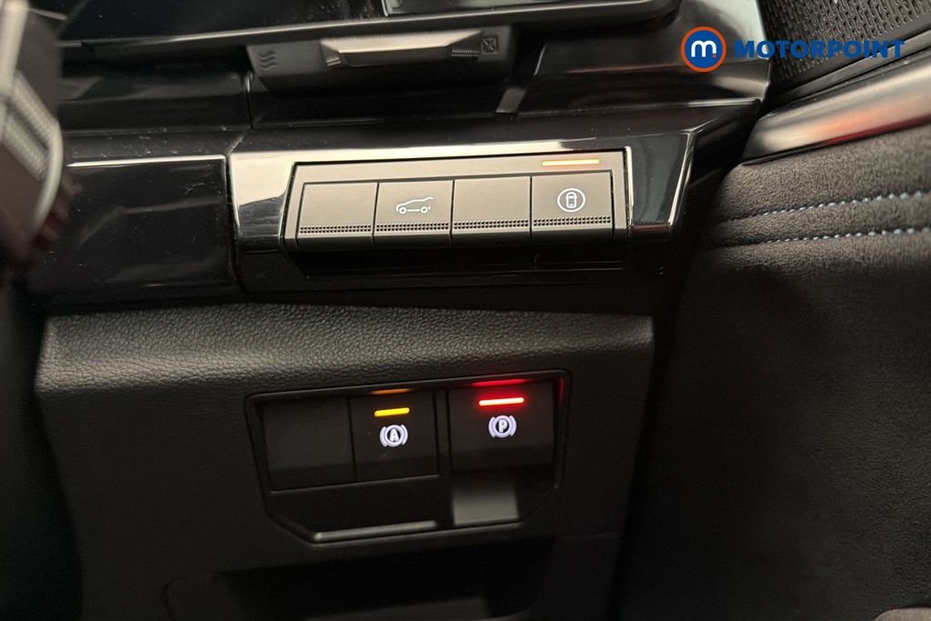 Renault Austral Iconic Esprit Alpine Automatic Petrol-Electric Hybrid SUV - Stock Number (1638623) - 11th supplementary image