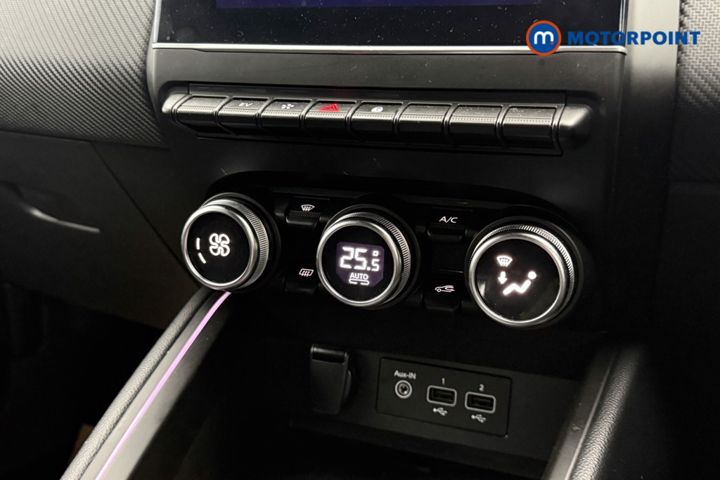 Renault Clio Engineered Automatic Petrol-Electric Hybrid Hatchback - Stock Number (1668820) - 13th supplementary image