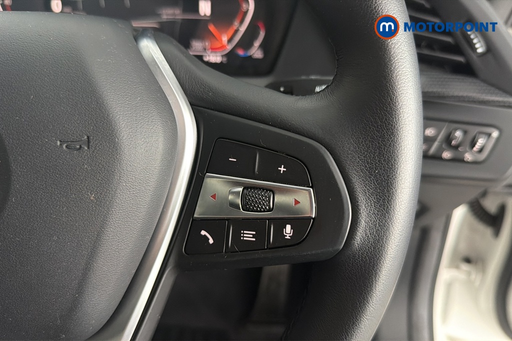BMW 2 Series Sport Manual Petrol Saloon - Stock Number (1670091) - 3rd supplementary image
