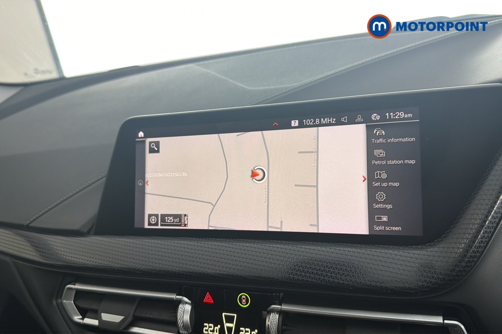 BMW 2 Series Sport Manual Petrol Saloon - Stock Number (1670091) - 9th supplementary image