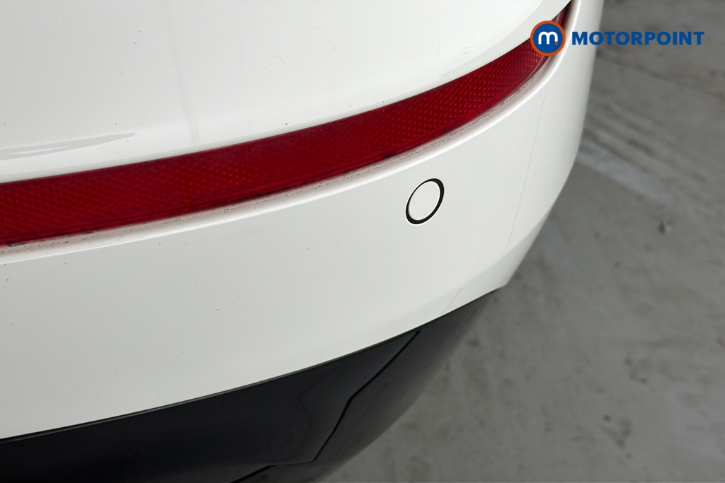 BMW 2 Series Sport Manual Petrol Saloon - Stock Number (1670091) - 39th supplementary image