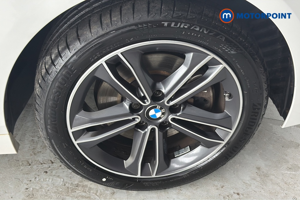 BMW 2 Series Sport Manual Petrol Saloon - Stock Number (1670091) - 47th supplementary image
